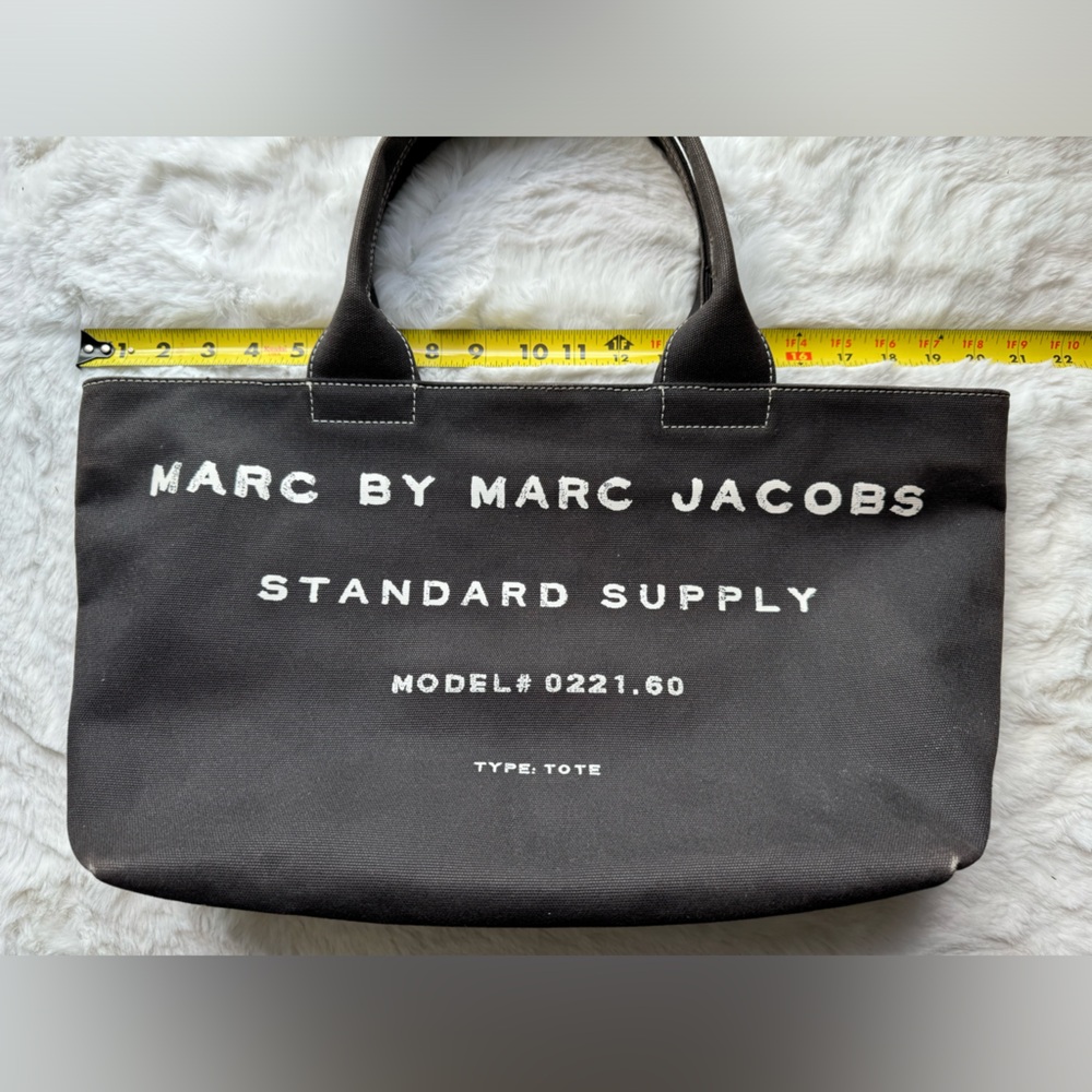 Marc by Marc Jacobs Standard Supply Tote (used) in black canvas